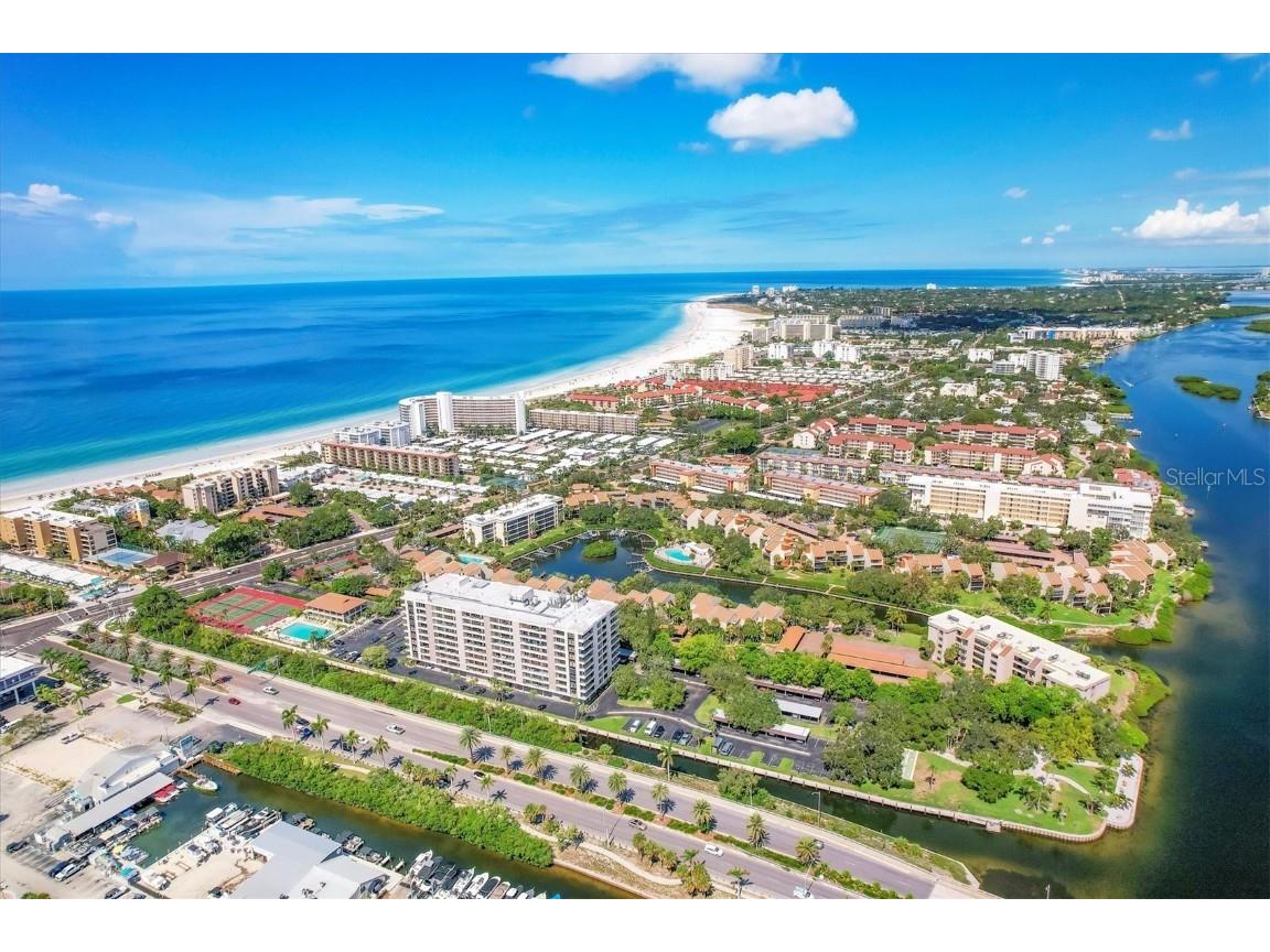 6415 Midnight Pass Road #710 Sarasota FL 34242 A4651576 image1