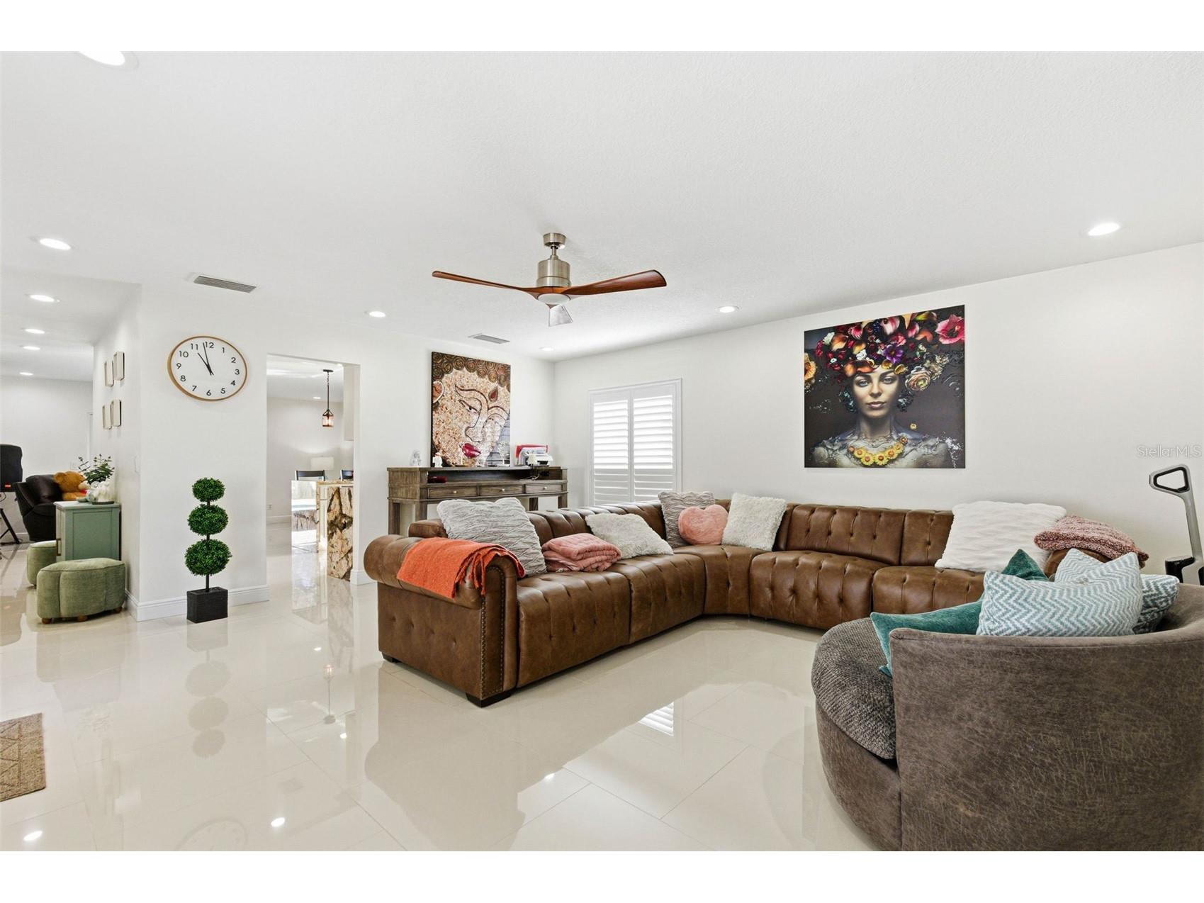 6415 Windwood Court Tampa FL 33634 TB8482371 image20