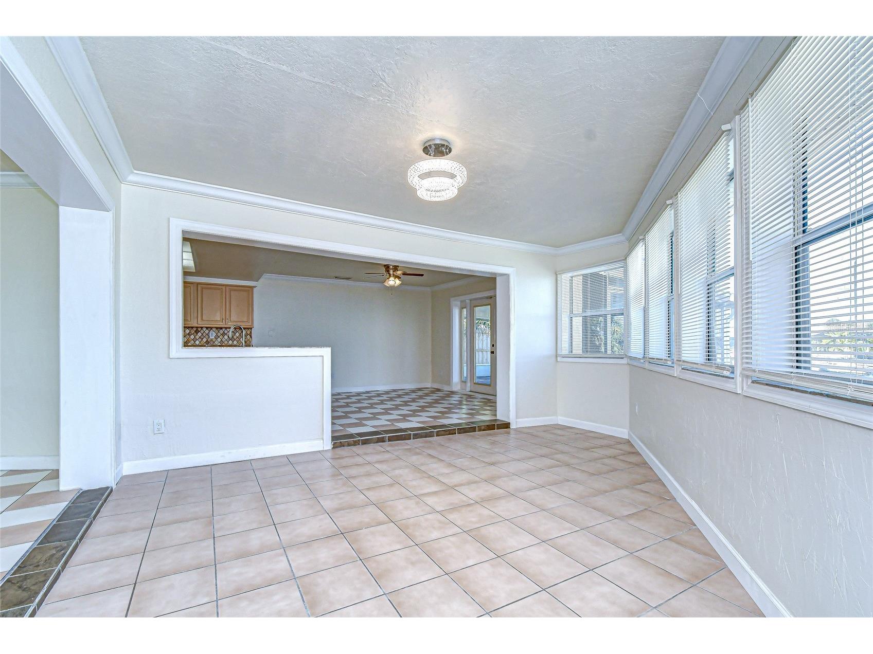 6416 Lake Sunrise Drive Apollo Beach FL 33572 TB8466220 image9