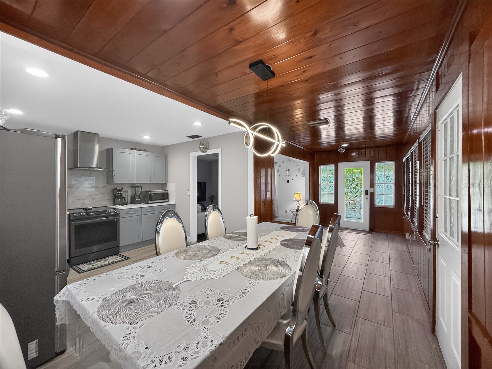 6416 N Orleans Avenue Tampa FL 33604 TB8496649 image11