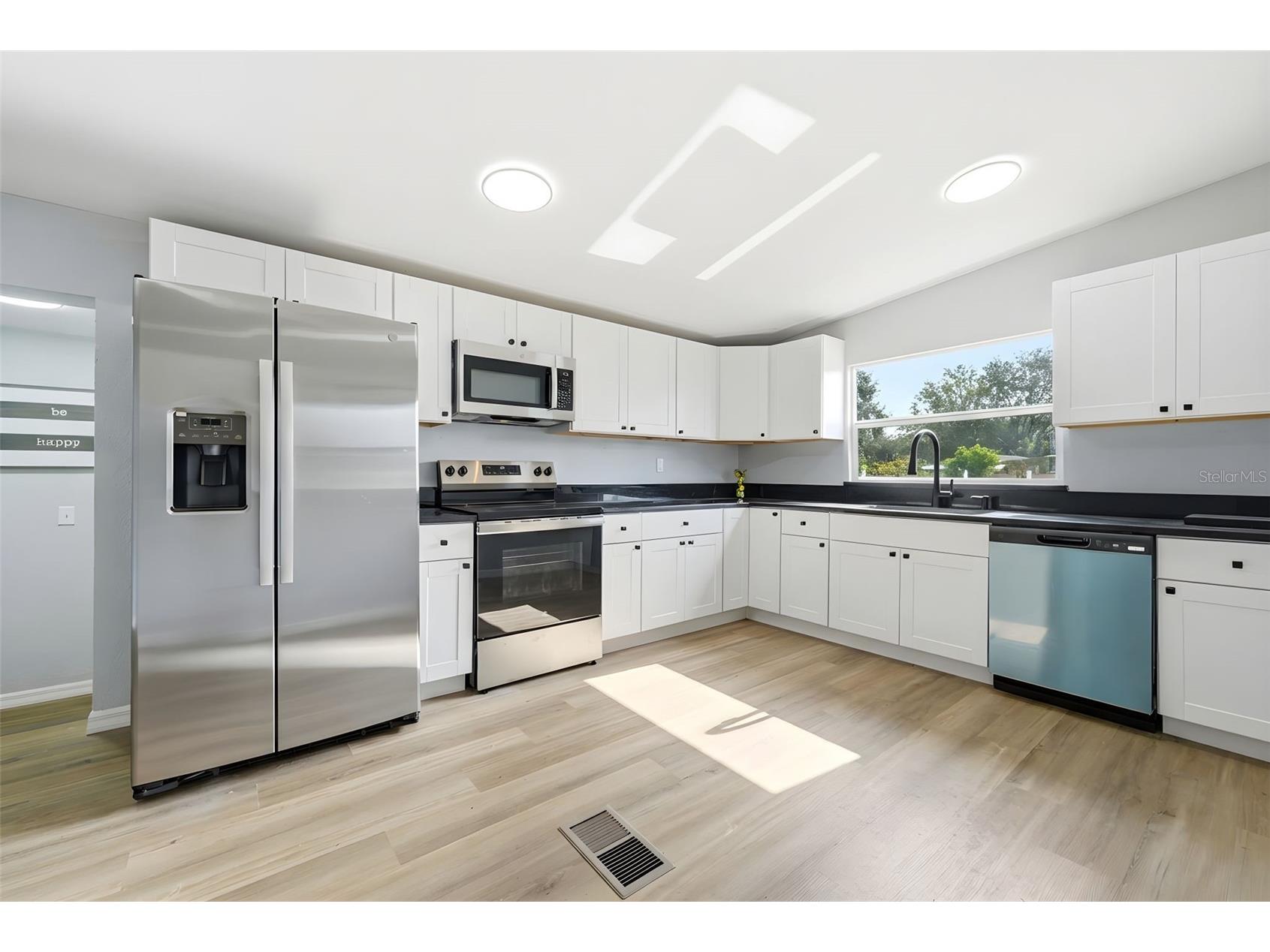 6416 Saddletree Drive Wesley Chapel FL 33544 L4958292 image4