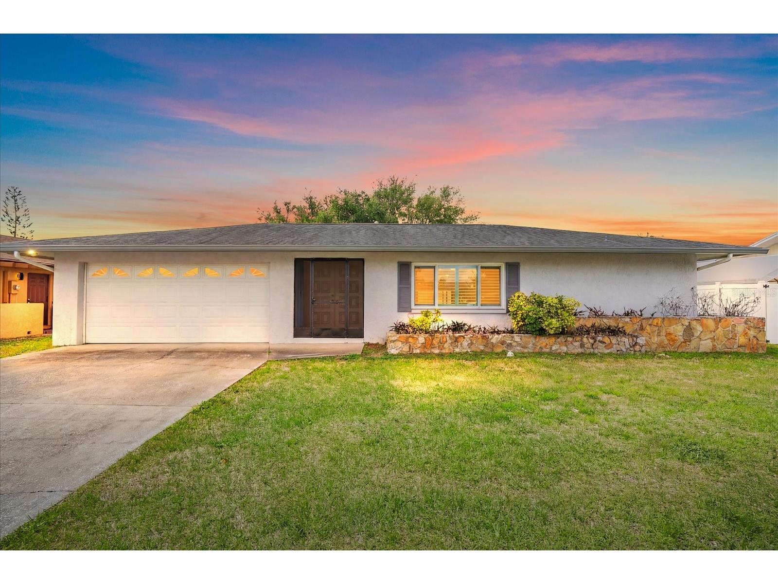 6416 Samoa Drive Sarasota FL 34241 A4688850 image1