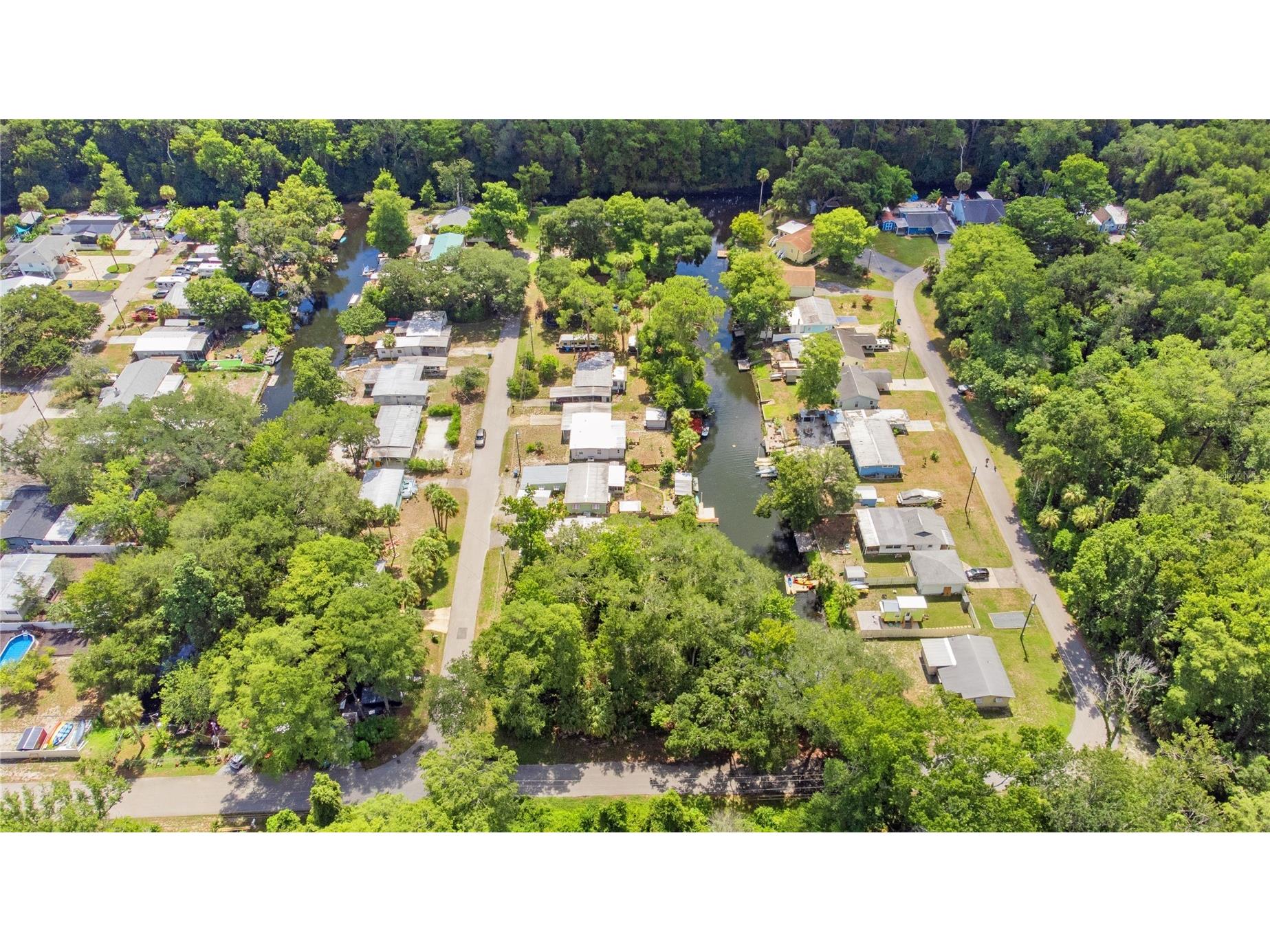 6416 Theresa Avenue Weeki Wachee FL 34607 TB8526485 image4