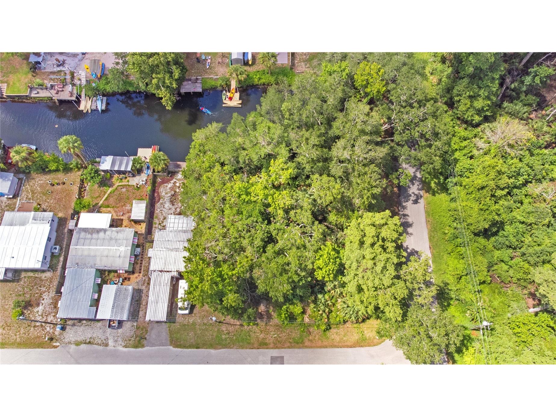 6416 Theresa Avenue Weeki Wachee FL 34607 TB8526485 image6