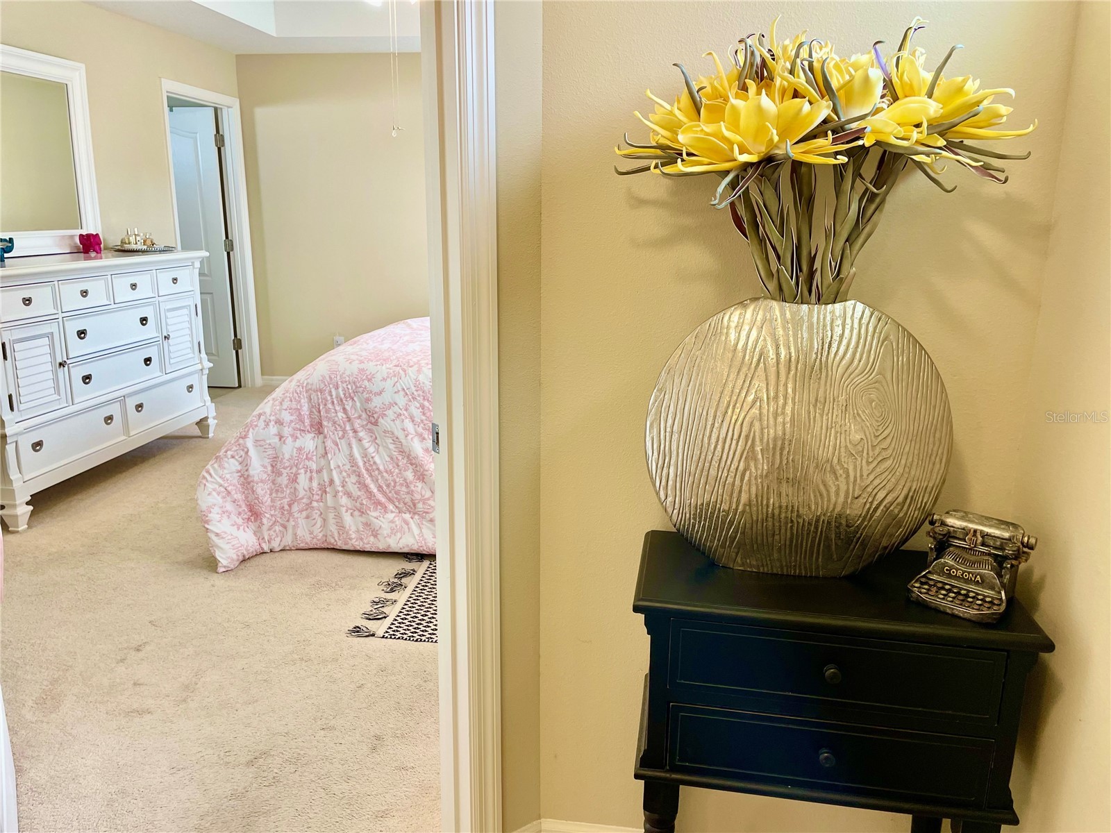 6417 Pine Breeze Run Sarasota FL 34243 A4666959 image12