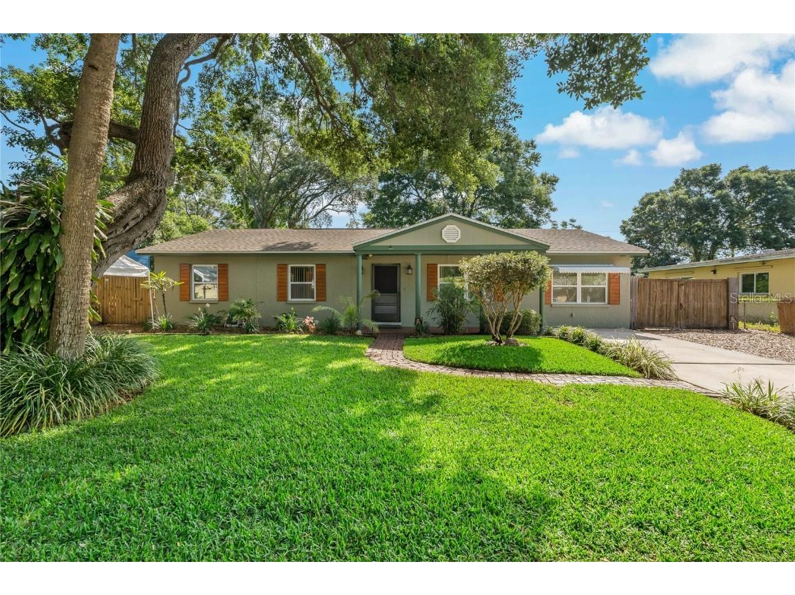 6417 Santa Monica Drive Tampa FL 33615 U8196430 image1