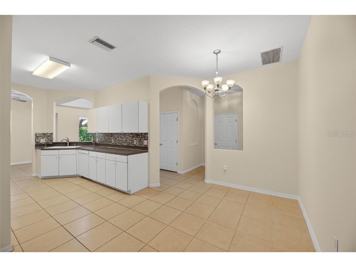 6418 Rosefinch Court #103 Lakewood Ranch FL 34202 A4667294 image10