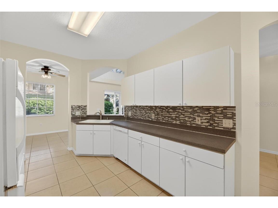 6418 Rosefinch Court #103 Lakewood Ranch FL 34202 A4667294 image11