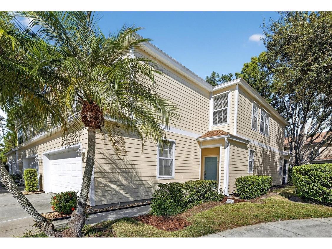 6418 Rosefinch Court #103 Lakewood Ranch FL 34202 A4667294 image2