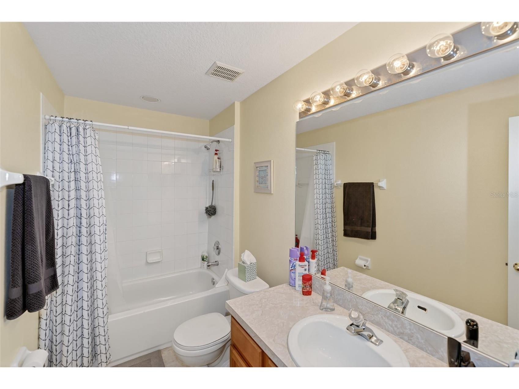 6418 Rosefinch Court #201 Lakewood Ranch FL 34202 A4682275 image33