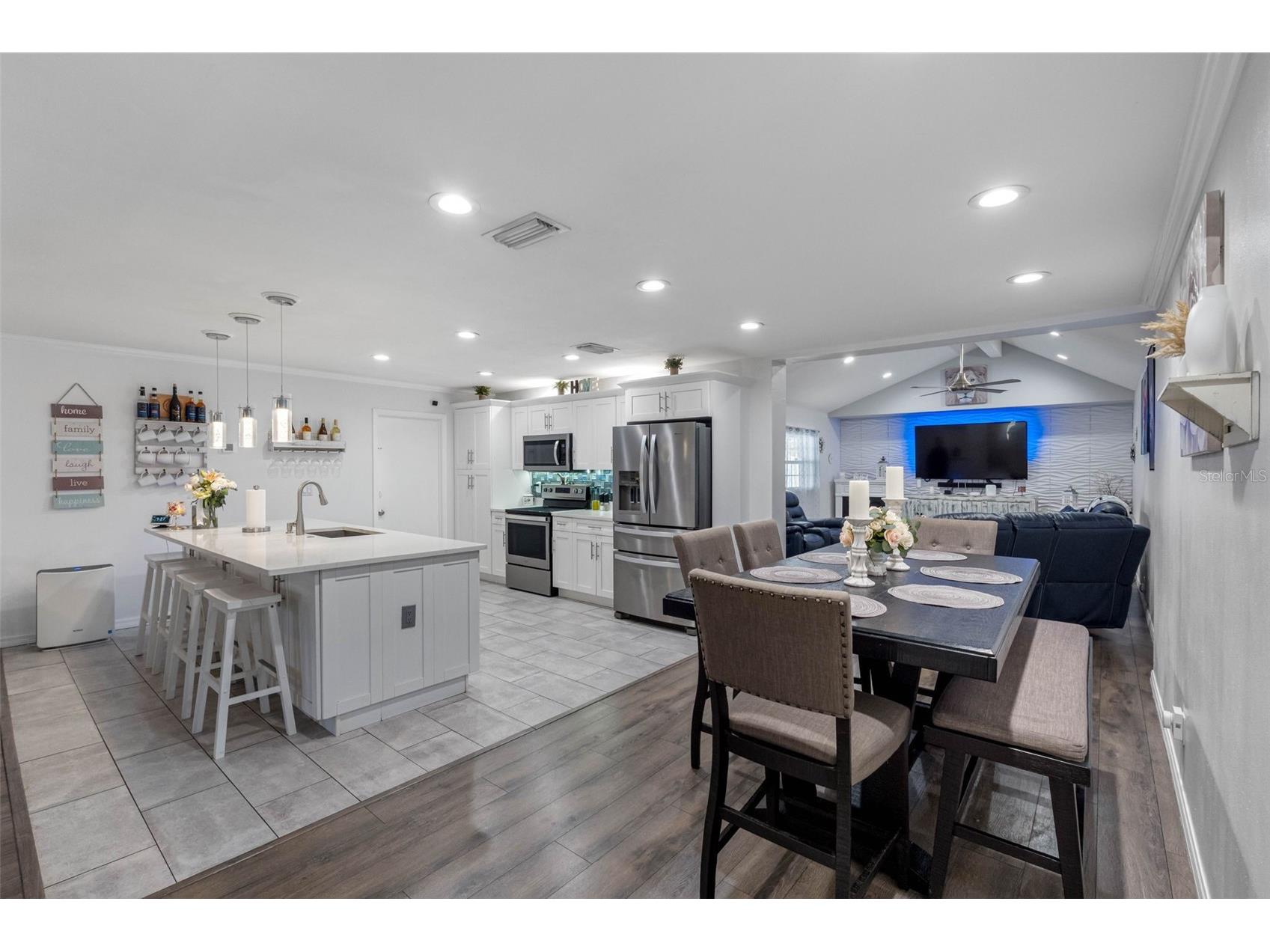 6419 Ambassador Drive Tampa FL 33615 TB8465548 image13