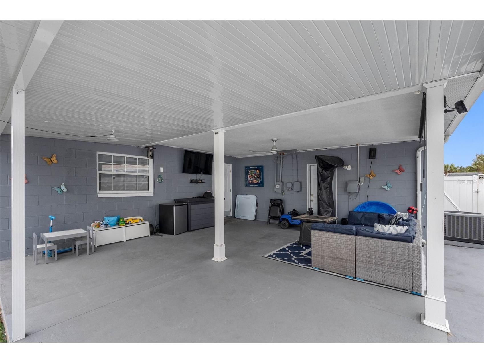 6419 Ambassador Drive Tampa FL 33615 TB8465548 image25