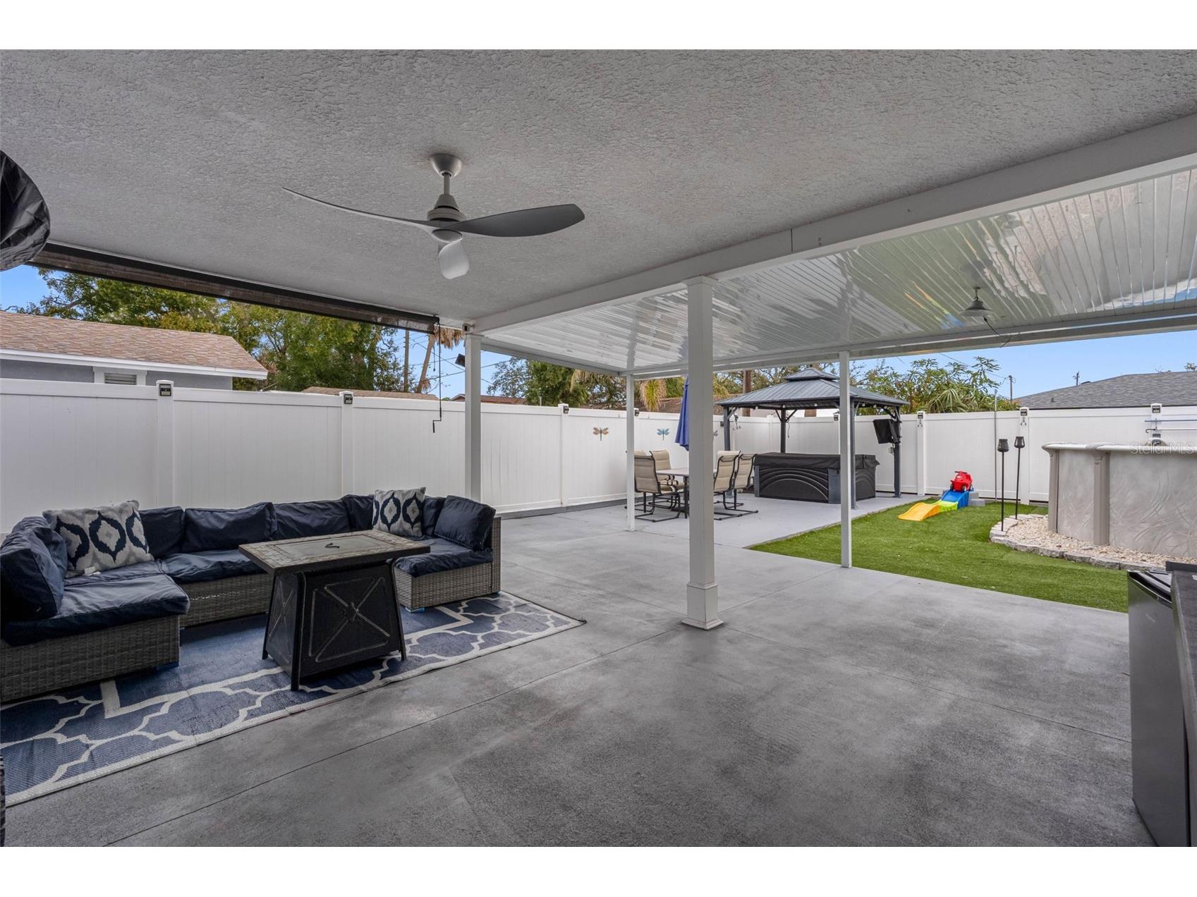 6419 Ambassador Drive Tampa FL 33615 TB8465548 image26