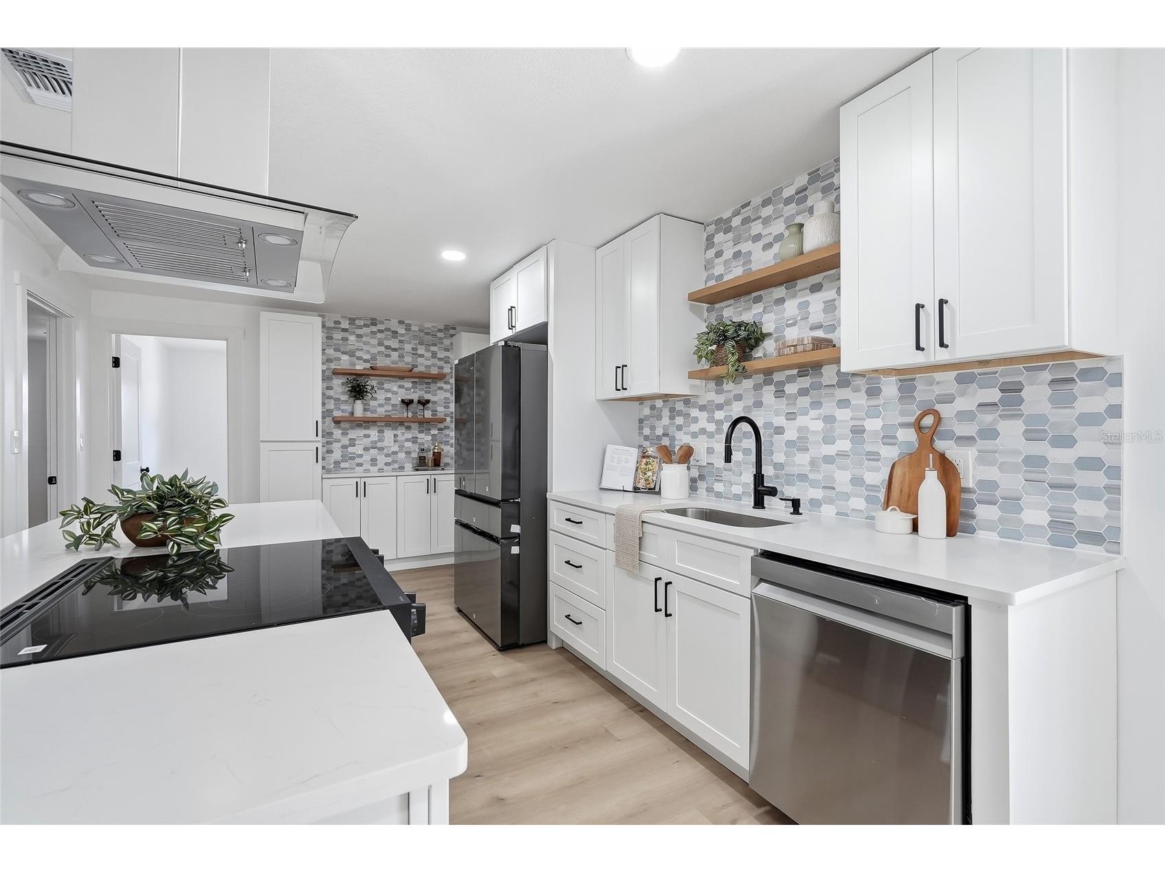 6419 Pelican Drive S Saint Petersburg FL 33707 TB8528377 image12
