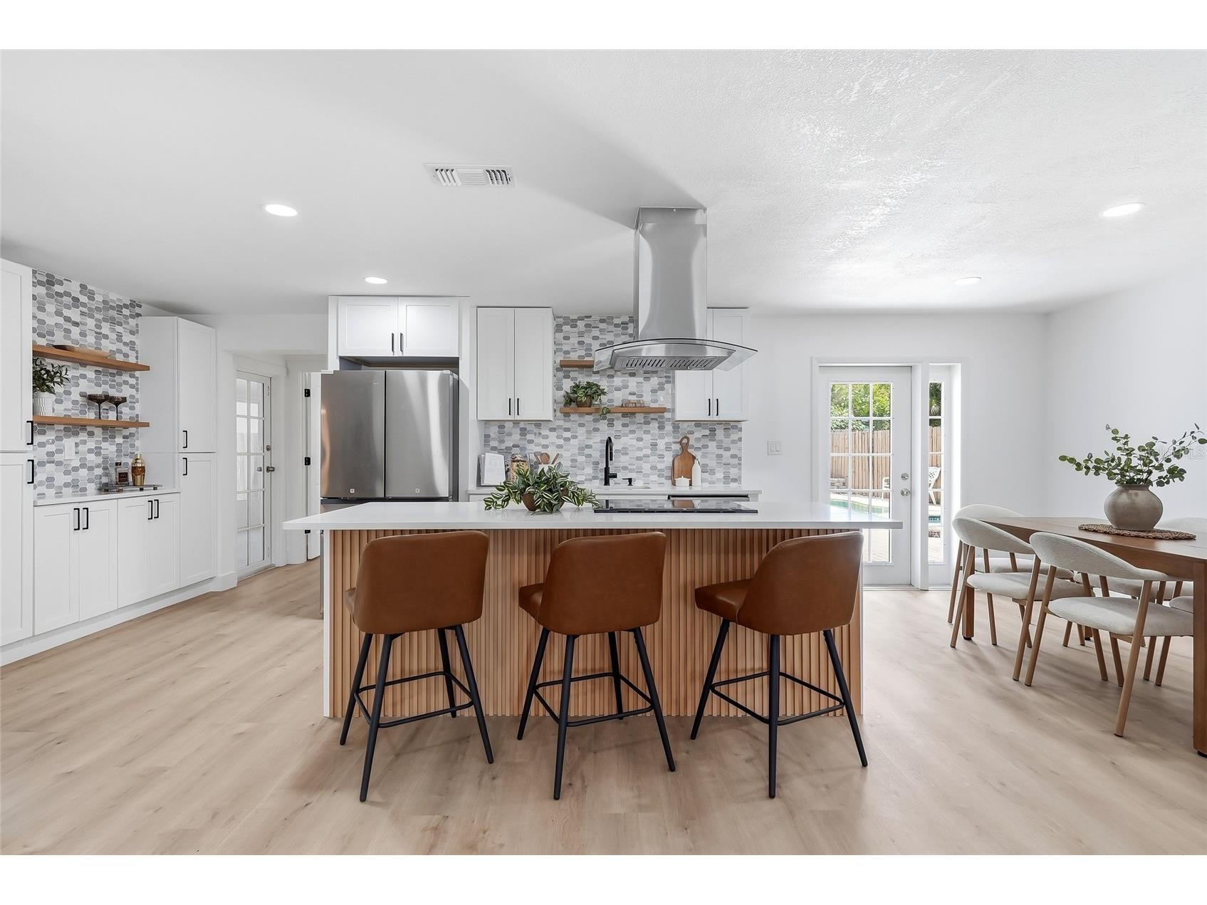 6419 Pelican Drive S Saint Petersburg FL 33707 TB8528377 image13