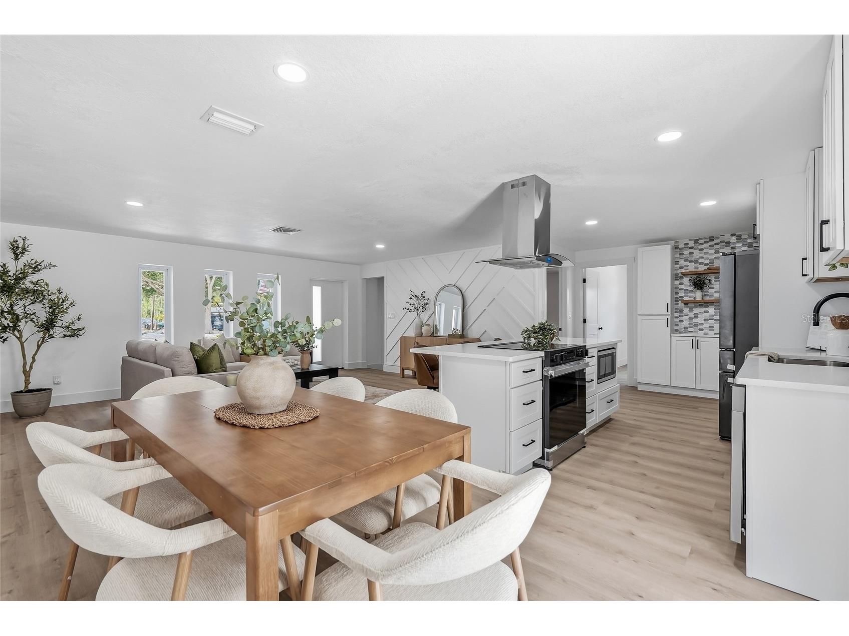 6419 Pelican Drive S Saint Petersburg FL 33707 TB8528377 image15