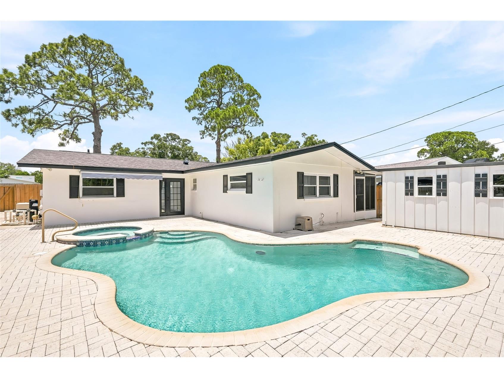 6419 Pelican Drive S Saint Petersburg FL 33707 TB8528377 image4