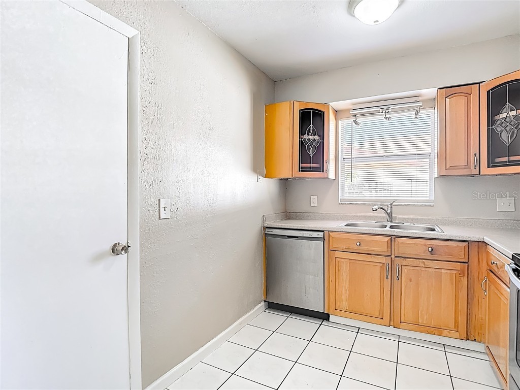 6419 W Paris Street Tampa FL 33634 TB8431845 image13