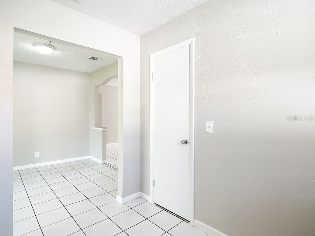 6419 W Paris Street Tampa FL 33634 TB8431845 image17