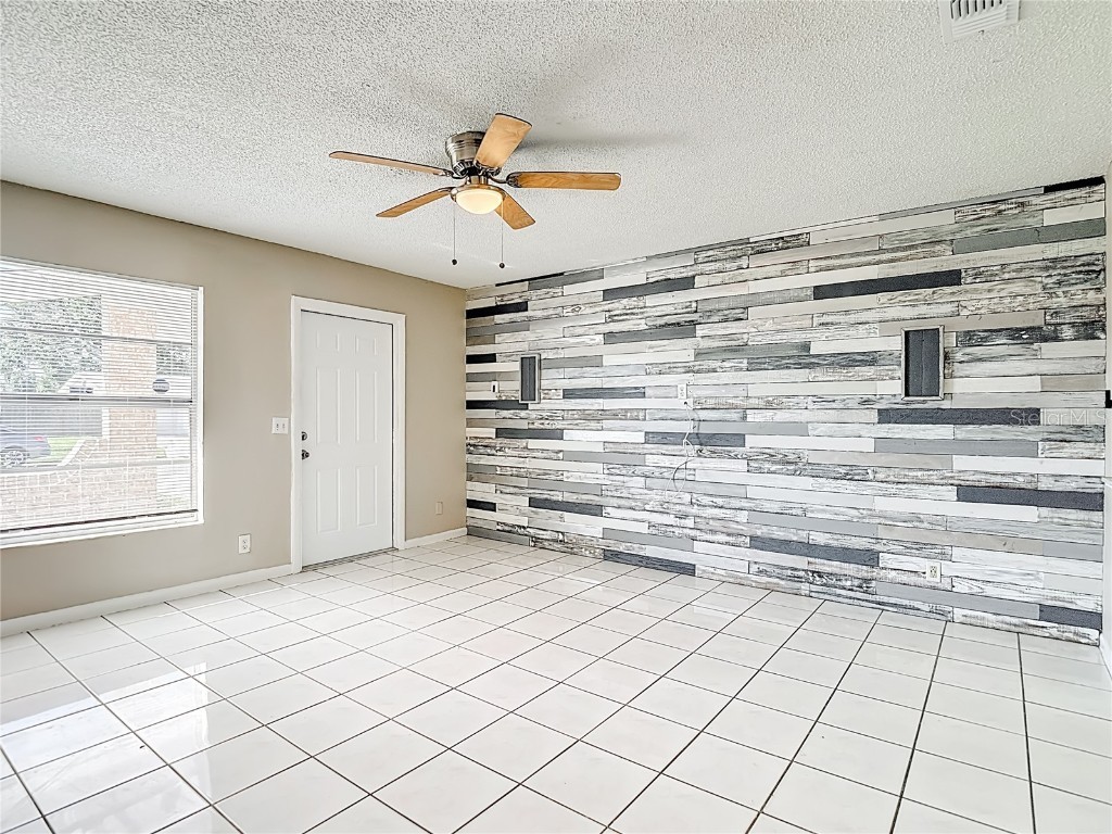 6419 W Paris Street Tampa FL 33634 TB8431845 image6