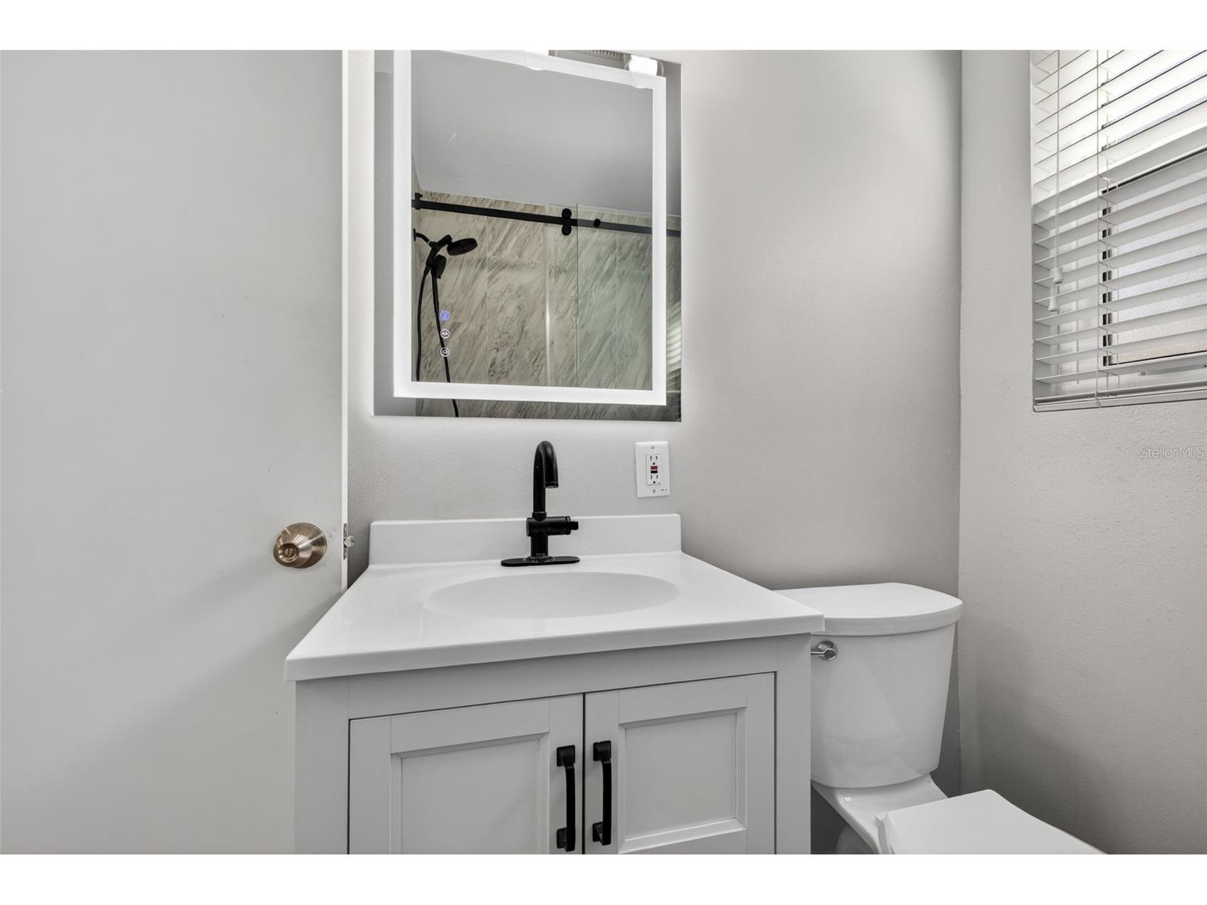 642 38th Avenue NE Saint Petersburg FL 33704 TB8512728 image25