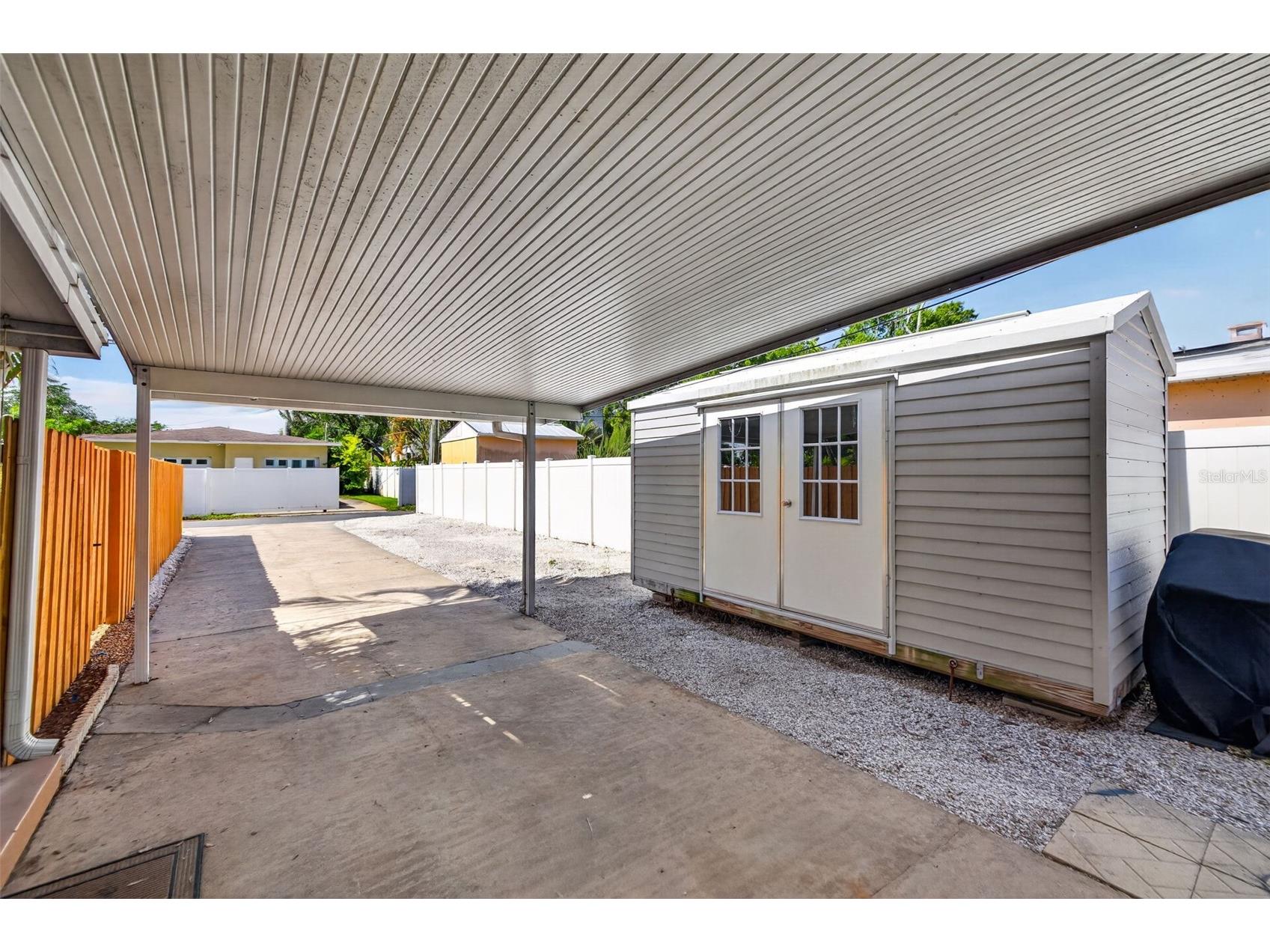 642 38th Avenue NE Saint Petersburg FL 33704 TB8512728 image32