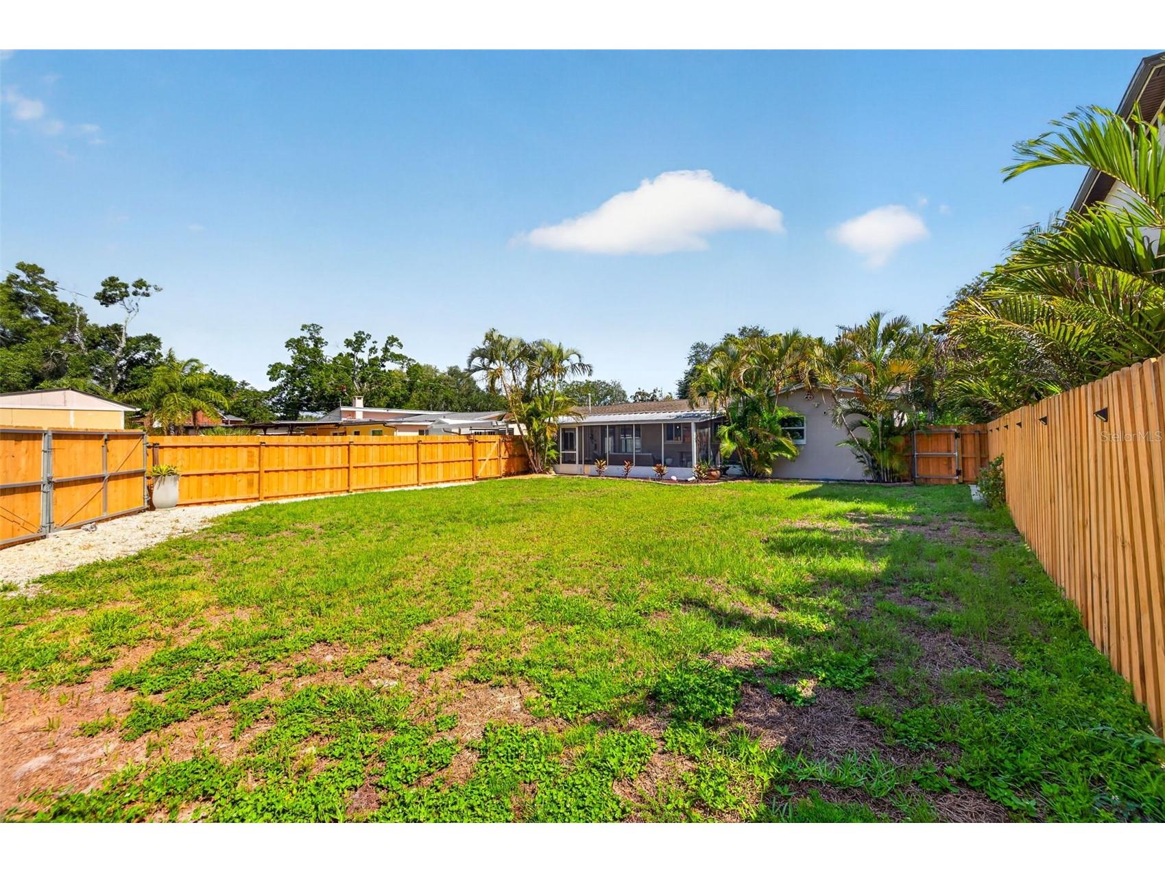 642 38th Avenue NE Saint Petersburg FL 33704 TB8512728 image34