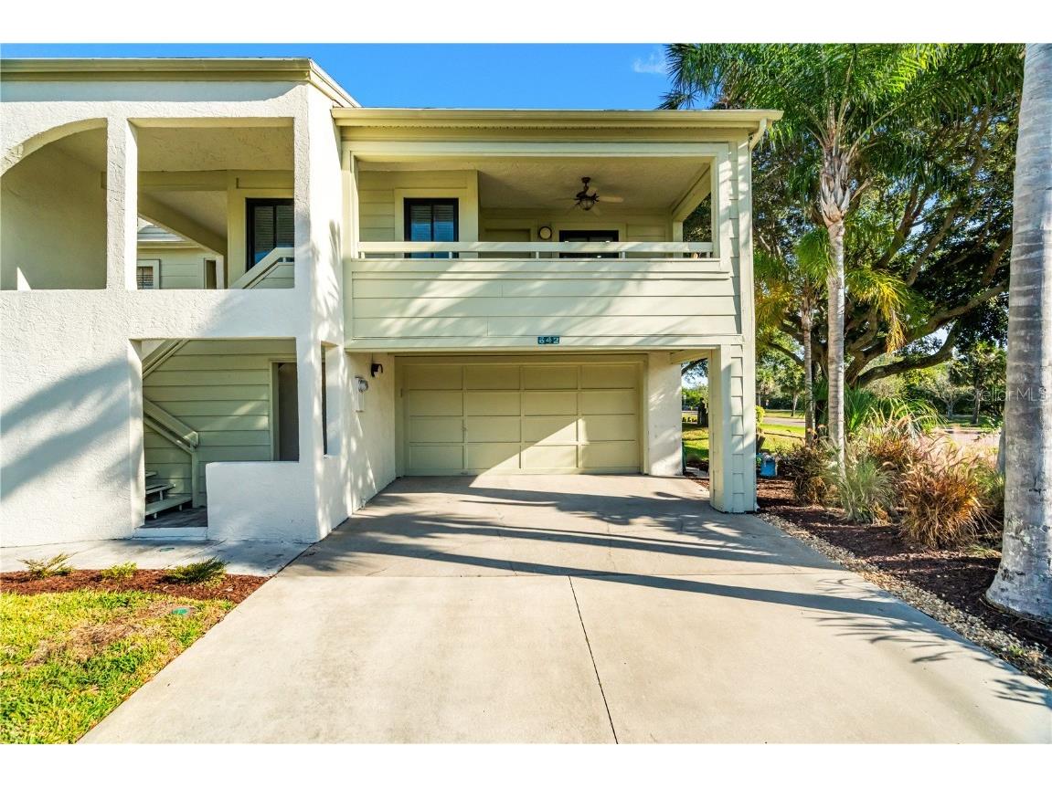 642 Duchess Boulevard Dunedin FL 34698 U8181087 image1