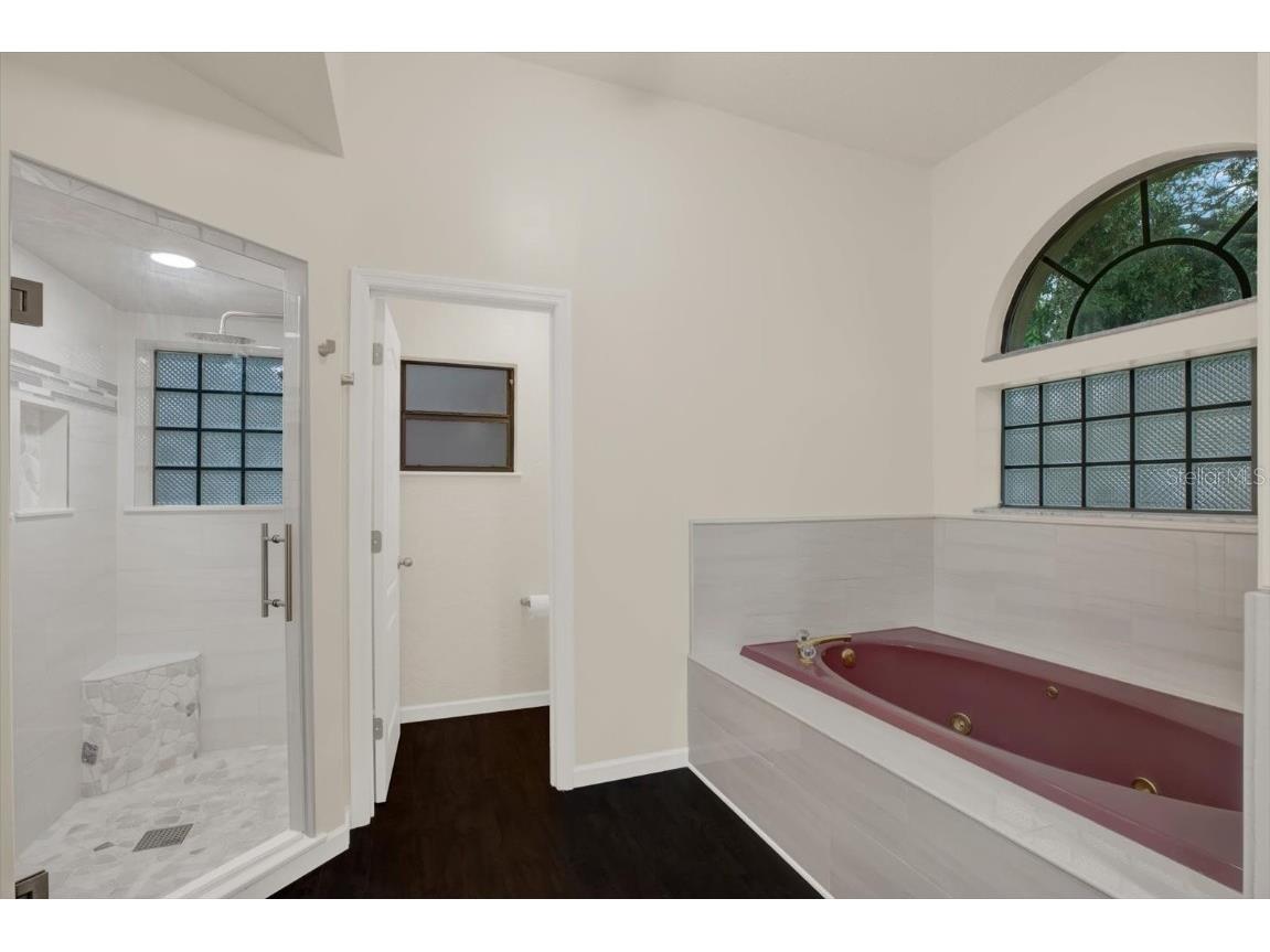 642 Erin Way Brooksville FL 34601 W7875378 image28