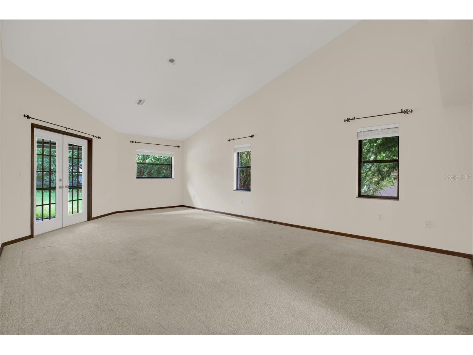 642 Erin Way Brooksville FL 34601 W7882901 image13
