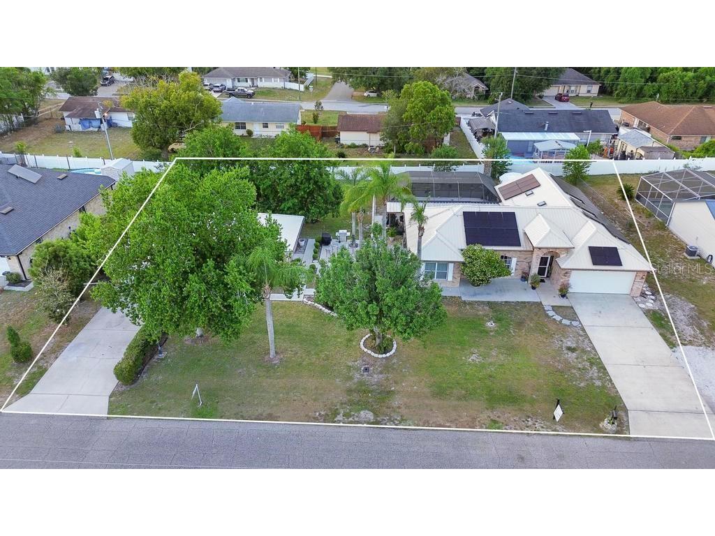 642 Gainsboro Street Deltona FL 32725 V4935902 image1