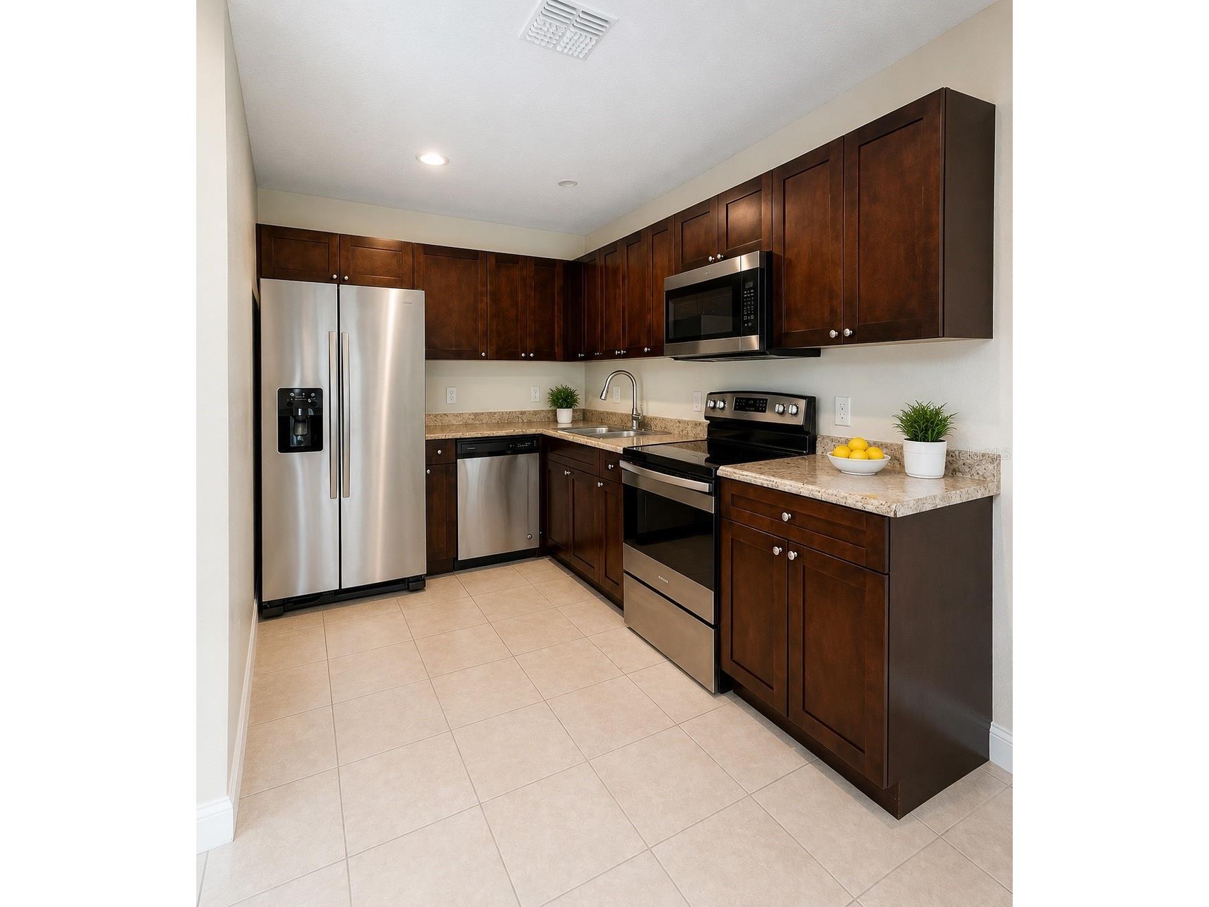 642 Heraldo Court Kissimmee FL 34758 O6423198 image3