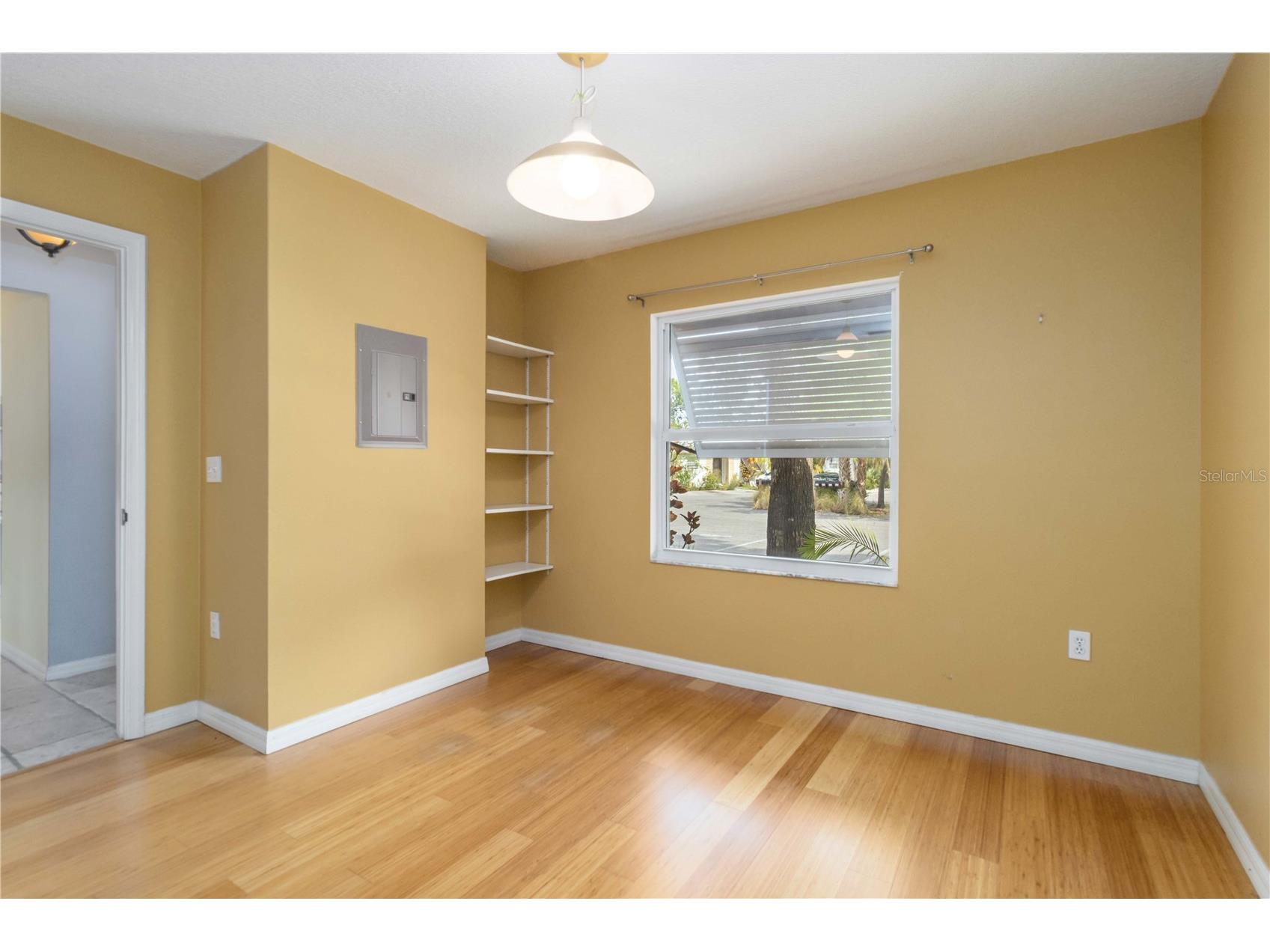 642 N Jefferson Avenue #13 Sarasota FL 34237 A4651611 image22