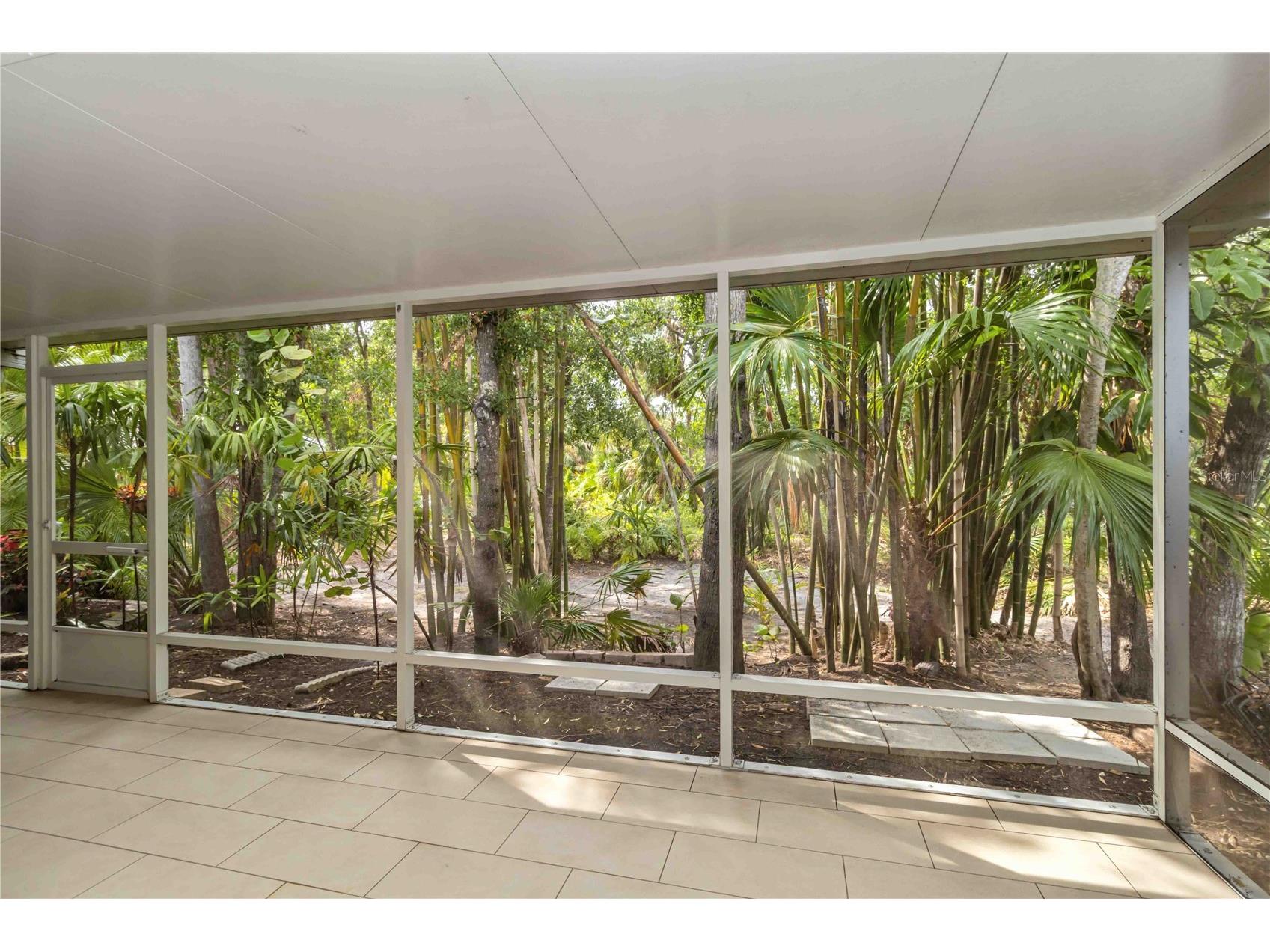 642 N Jefferson Avenue #13 Sarasota FL 34237 A4651611 image24