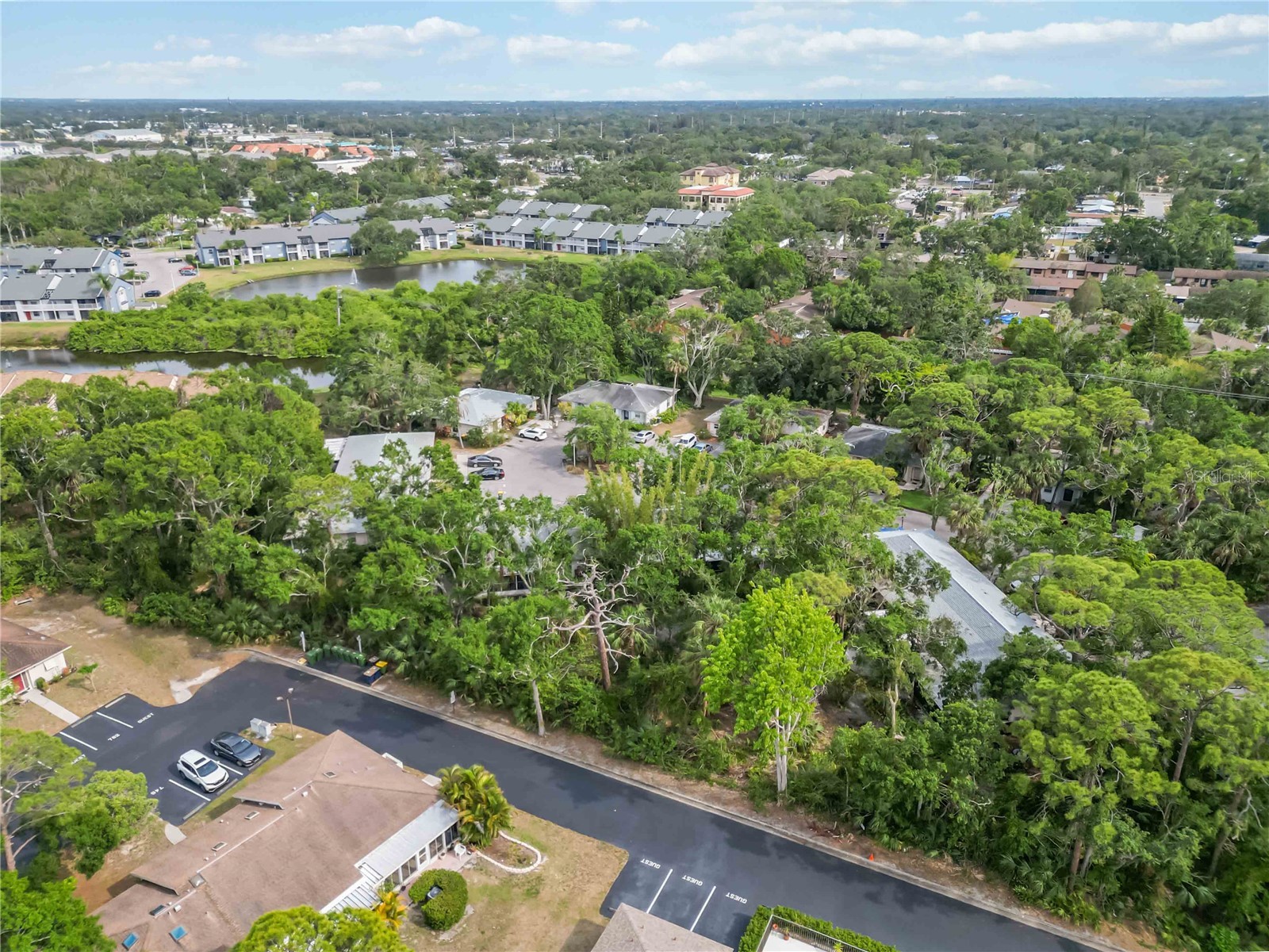 642 N Jefferson Avenue #13 Sarasota FL 34237 A4651611 image36