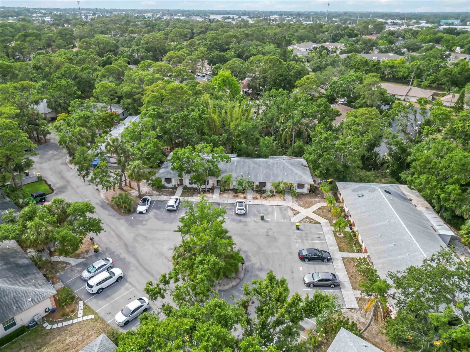 642 N Jefferson Avenue #13 Sarasota FL 34237 A4651611 image40