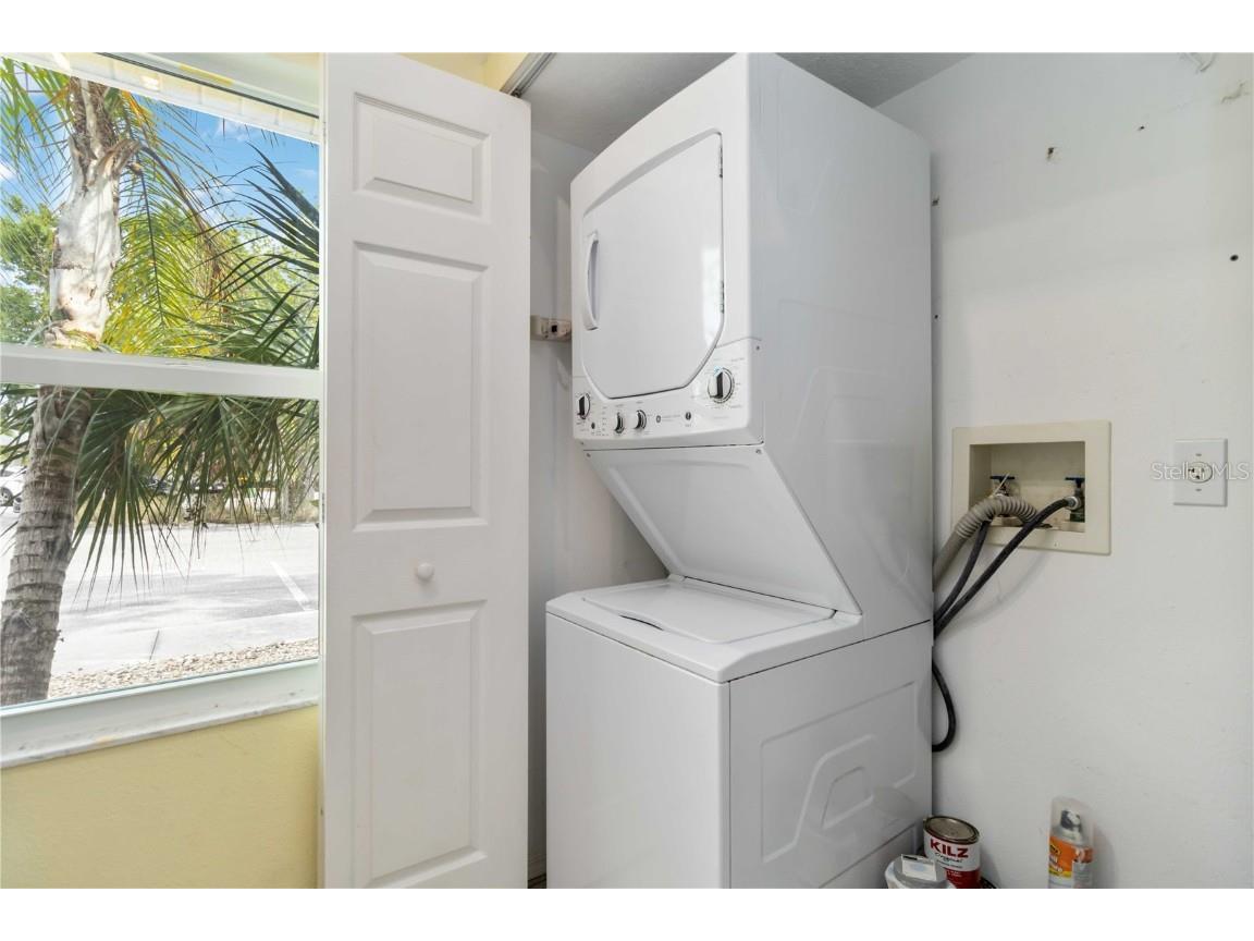 642 N Jefferson Avenue #13 Sarasota FL 34237 A4652898 image26