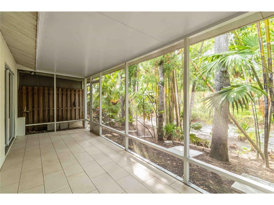 642 N Jefferson Avenue #13 Sarasota FL 34237 A4652898 image28