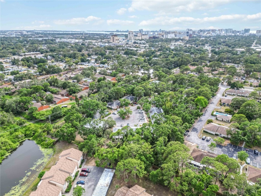 642 N Jefferson Avenue #13 Sarasota FL 34237 A4652898 image45