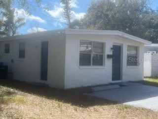 642 Newton Avenue S Saint Petersburg FL 33701 TB8473192 image1