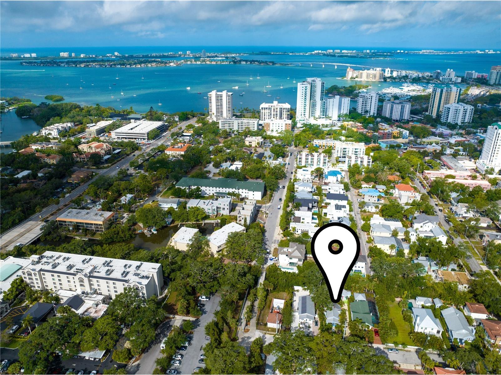 642 Ohio Place Sarasota FL 34236 A4693770 image1