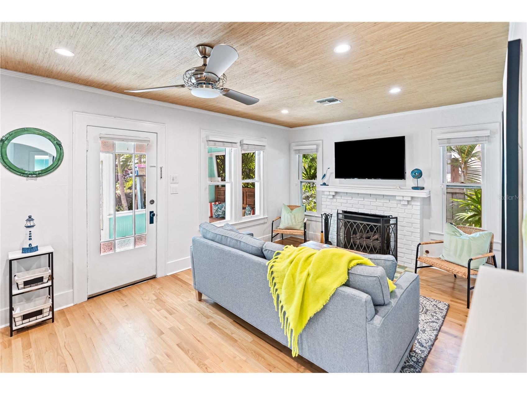 642 Ohio Place Sarasota FL 34236 A4693770 image11