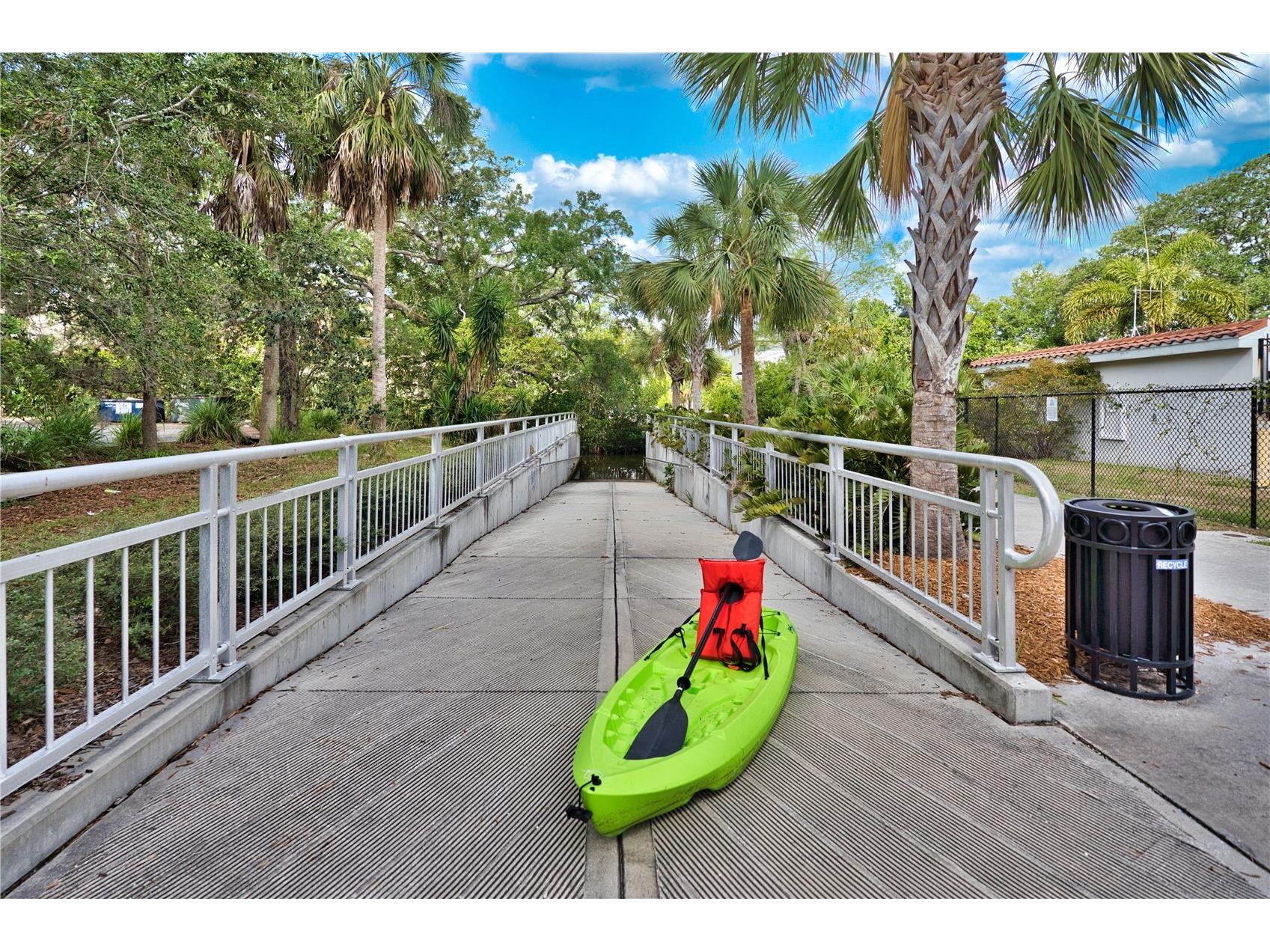 642 Ohio Place Sarasota FL 34236 A4693770 image44