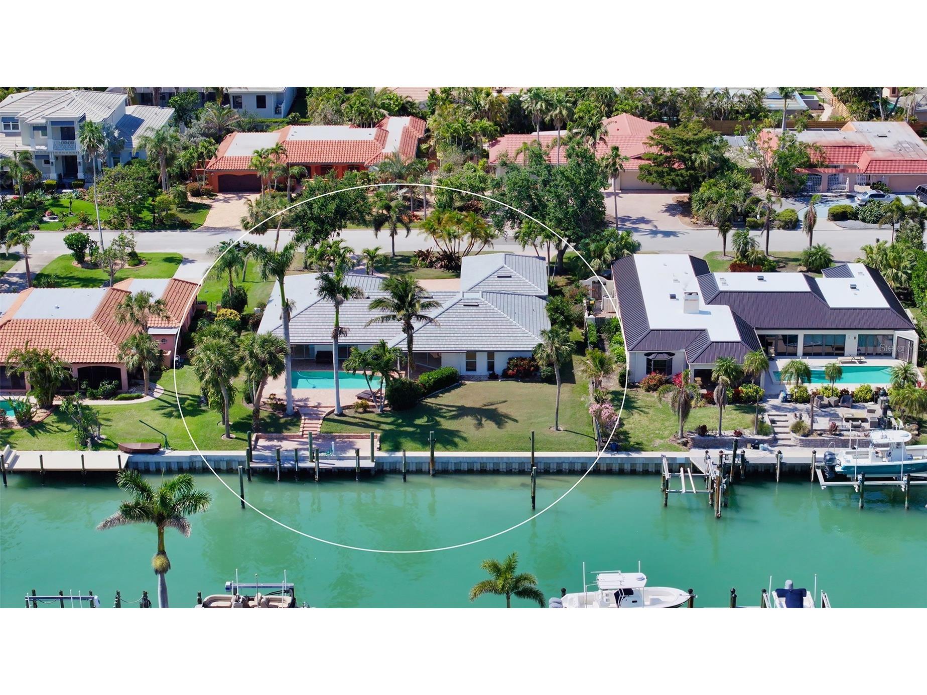 642 S Owl Drive Sarasota FL 34236 A4659991 image1