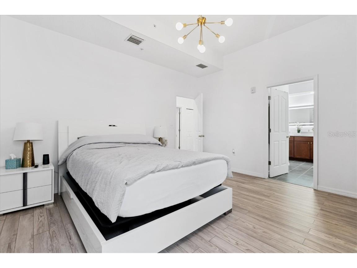 642 Wells Court #402 Clearwater FL 33756 TB8444224 image21