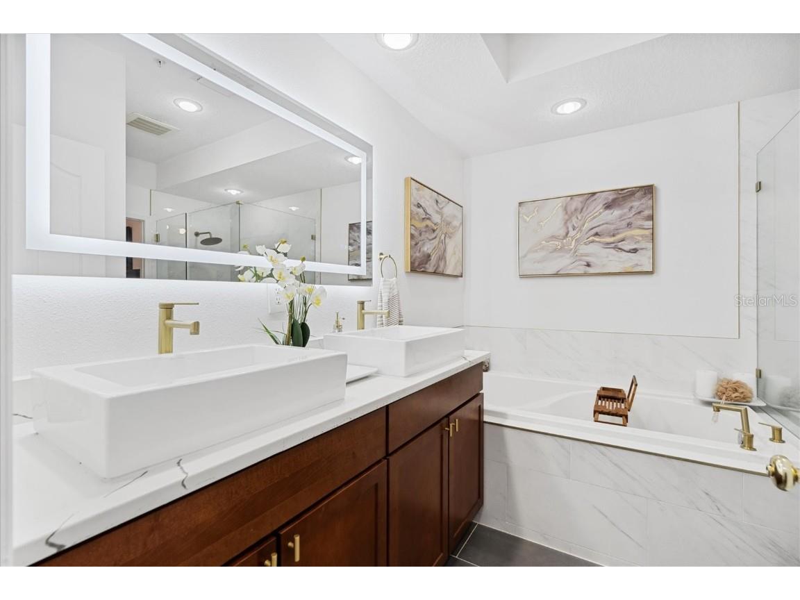 642 Wells Court #402 Clearwater FL 33756 TB8444224 image23