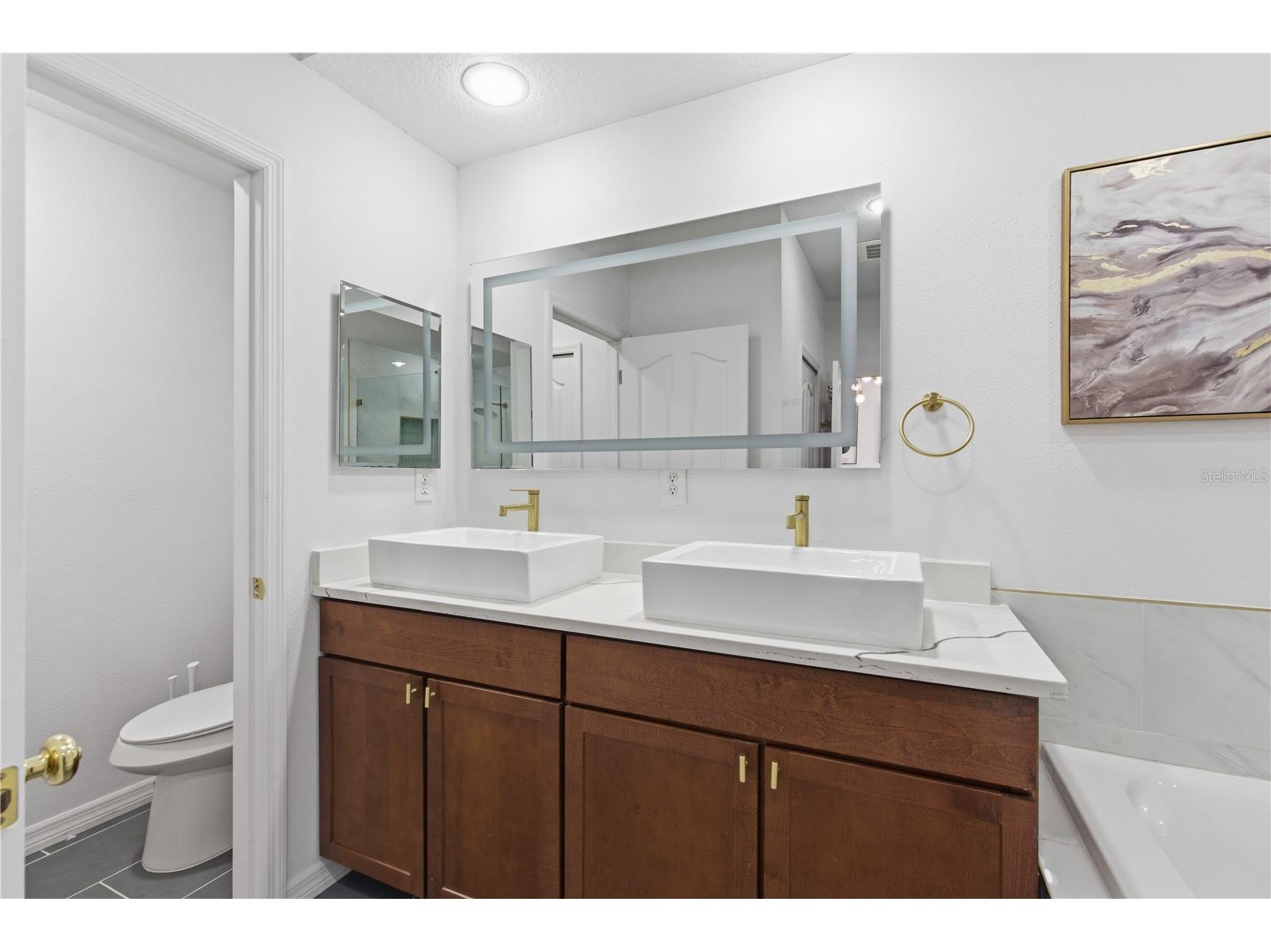 642 Wells Court #402 Clearwater FL 33756 TB8482877 image23