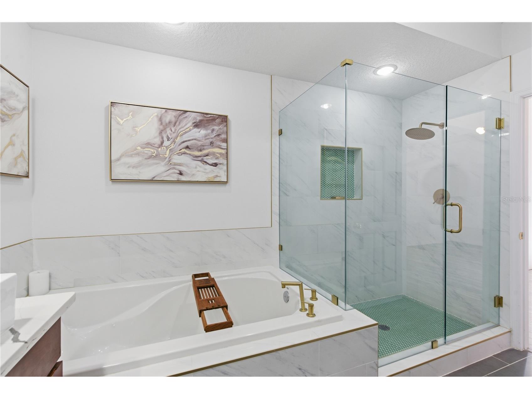 642 Wells Court #402 Clearwater FL 33756 TB8482877 image24