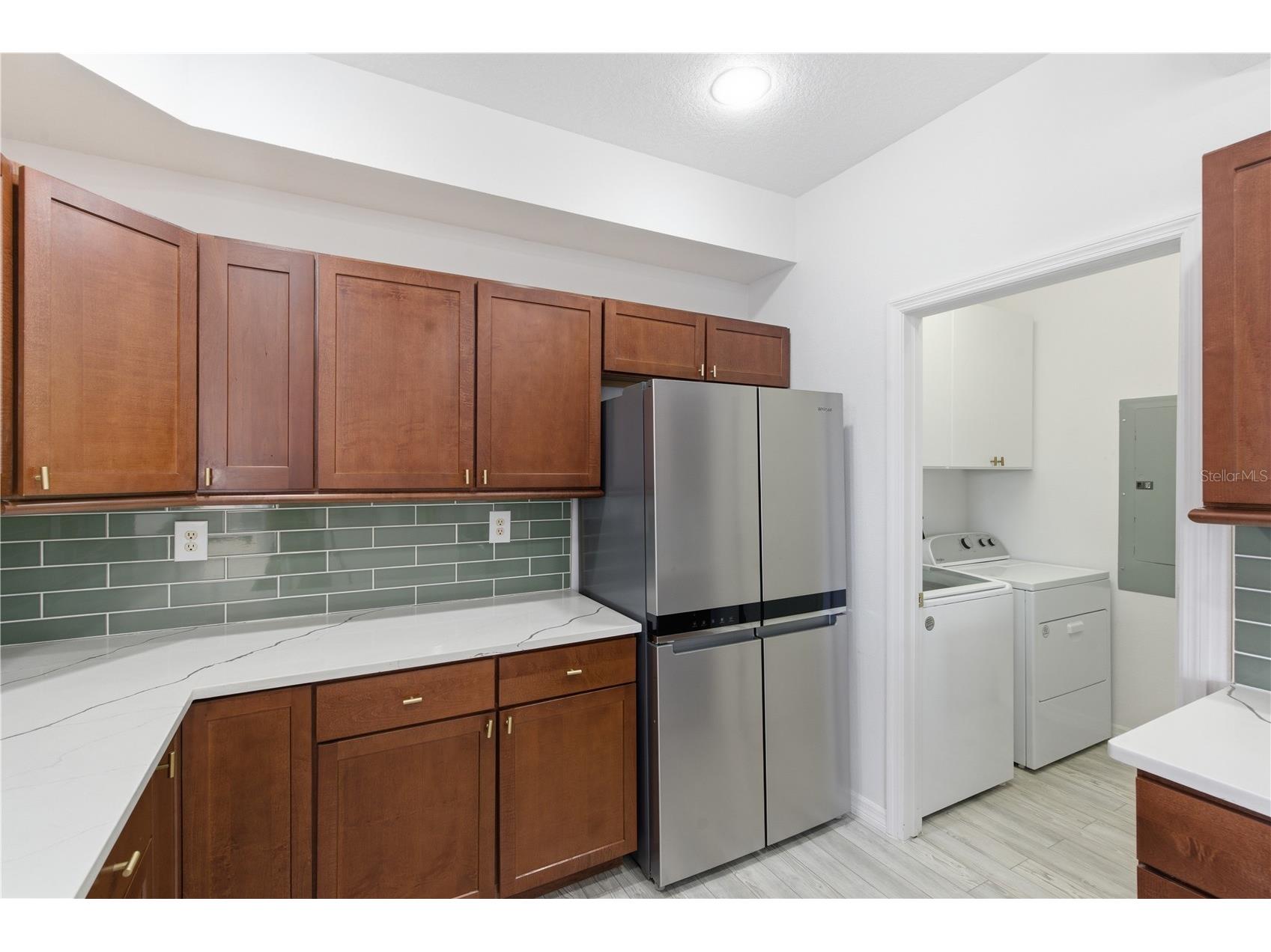 642 Wells Court #402 Clearwater FL 33756 TB8482877 image9