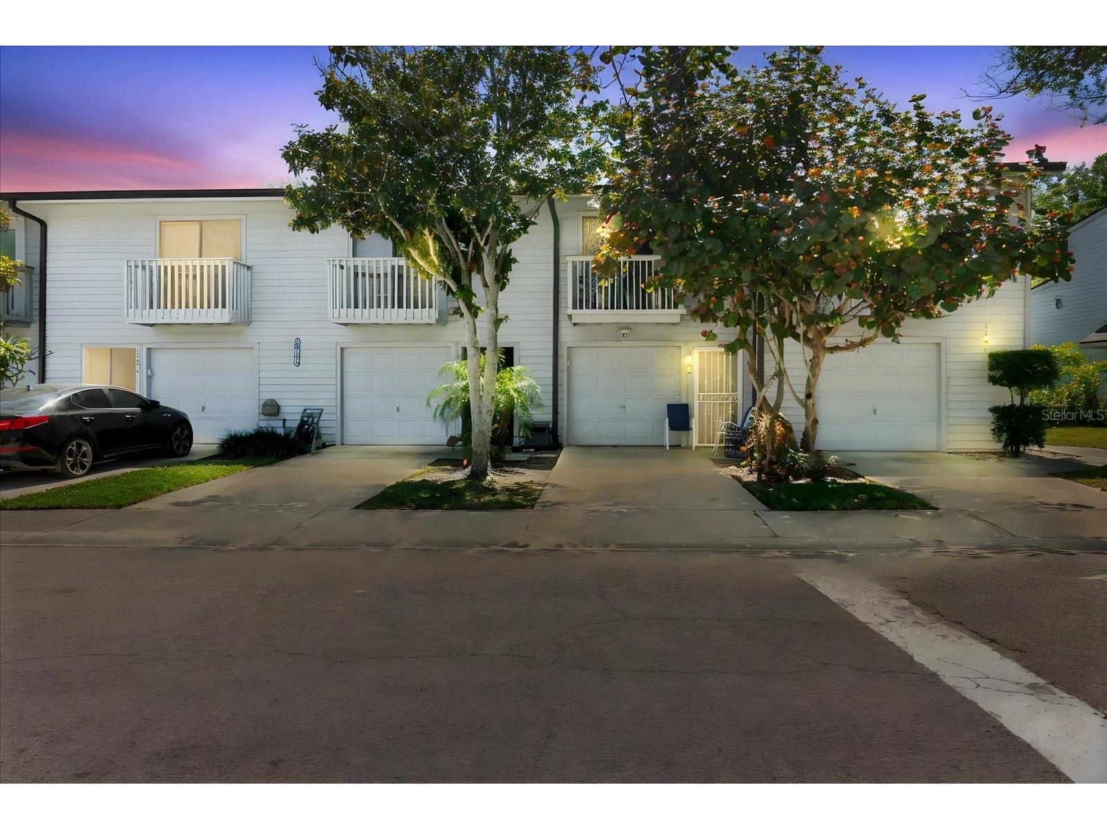 6420 92nd Pl Unit 1202  